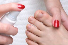 Foot treatment against nail fungus