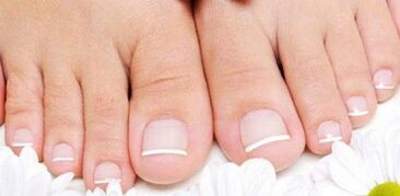 Prevention of the appearance of the mushroom on the leg nails