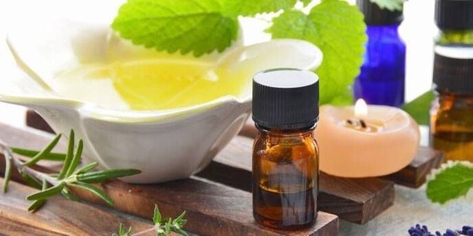 Treat nail fungus with oils